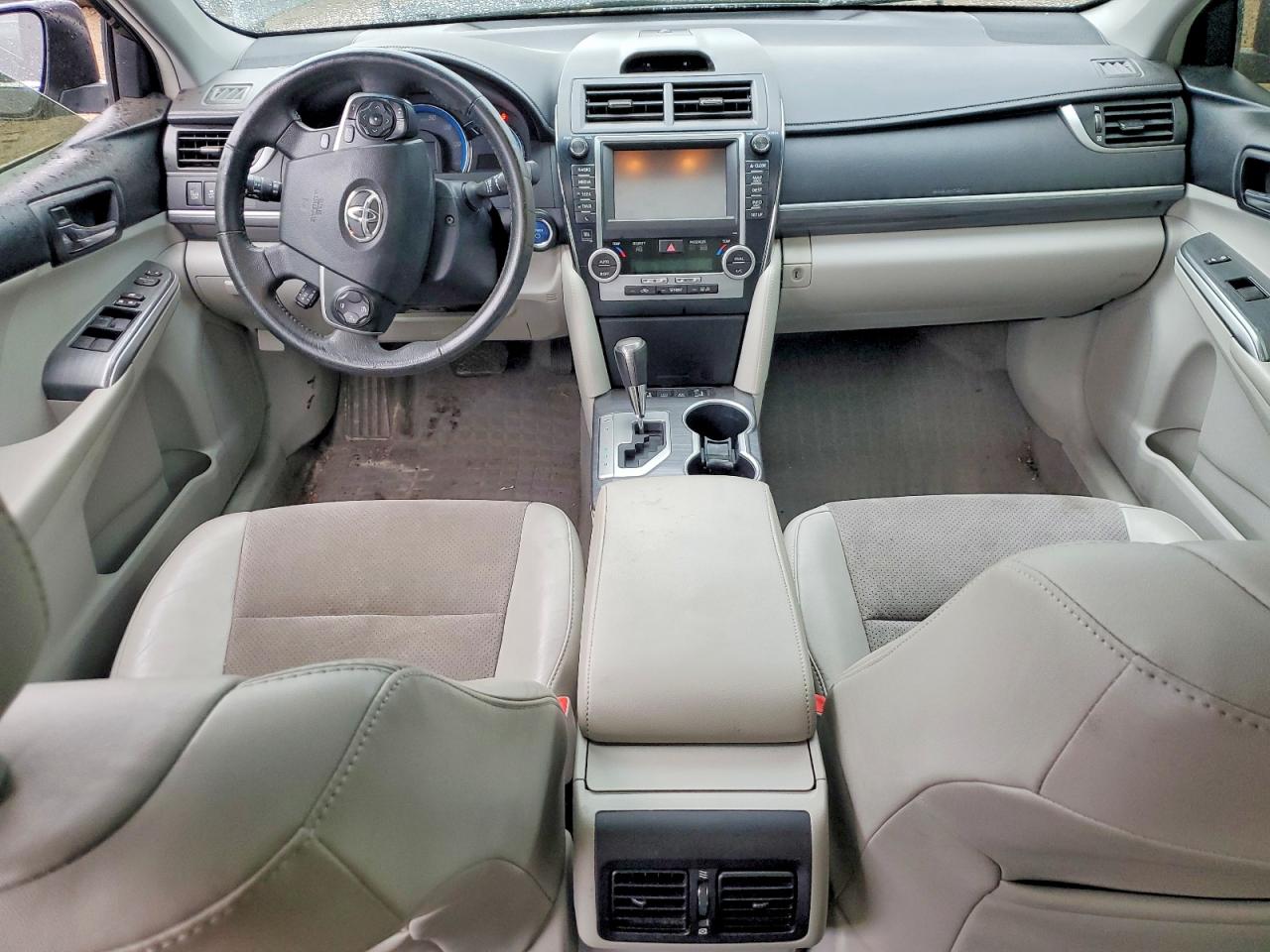 Toyota Camry Xle