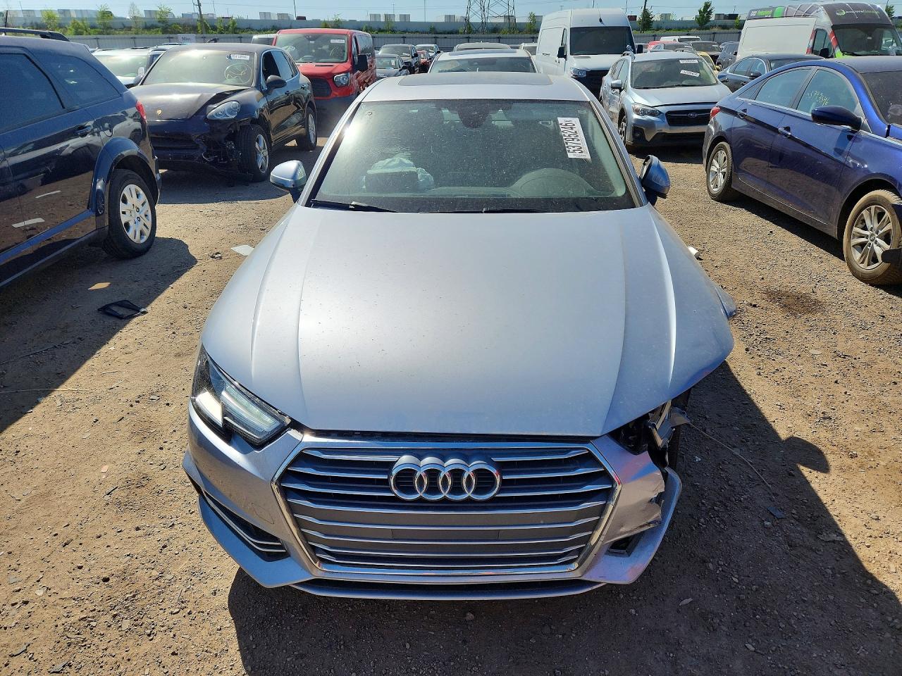 Audi A4 Premium
