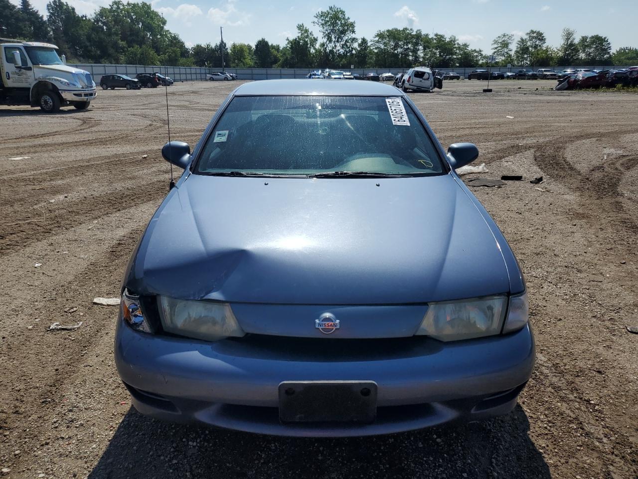 Nissan Sentra Xe