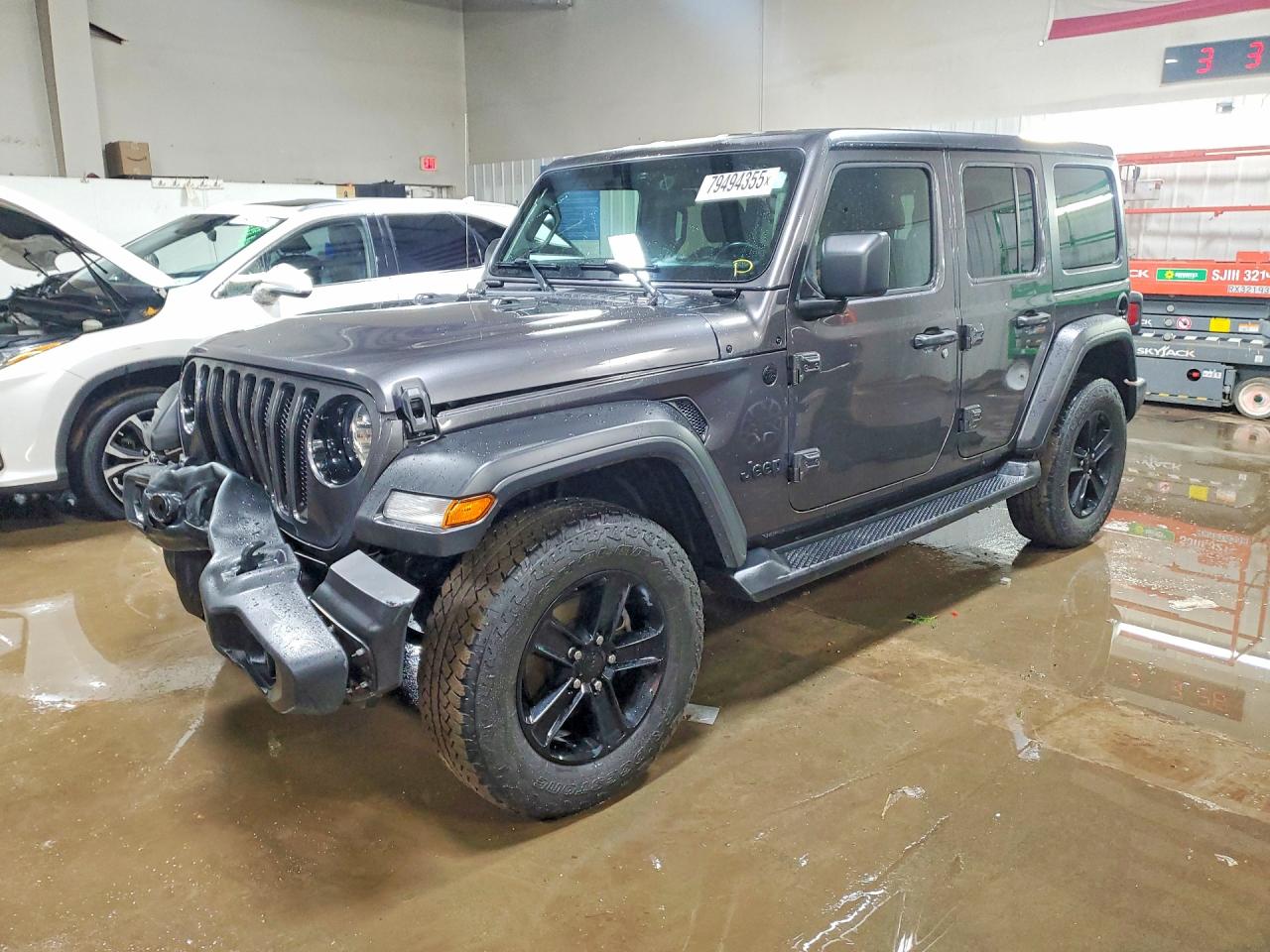 Salvage Jeep Wrangler Image