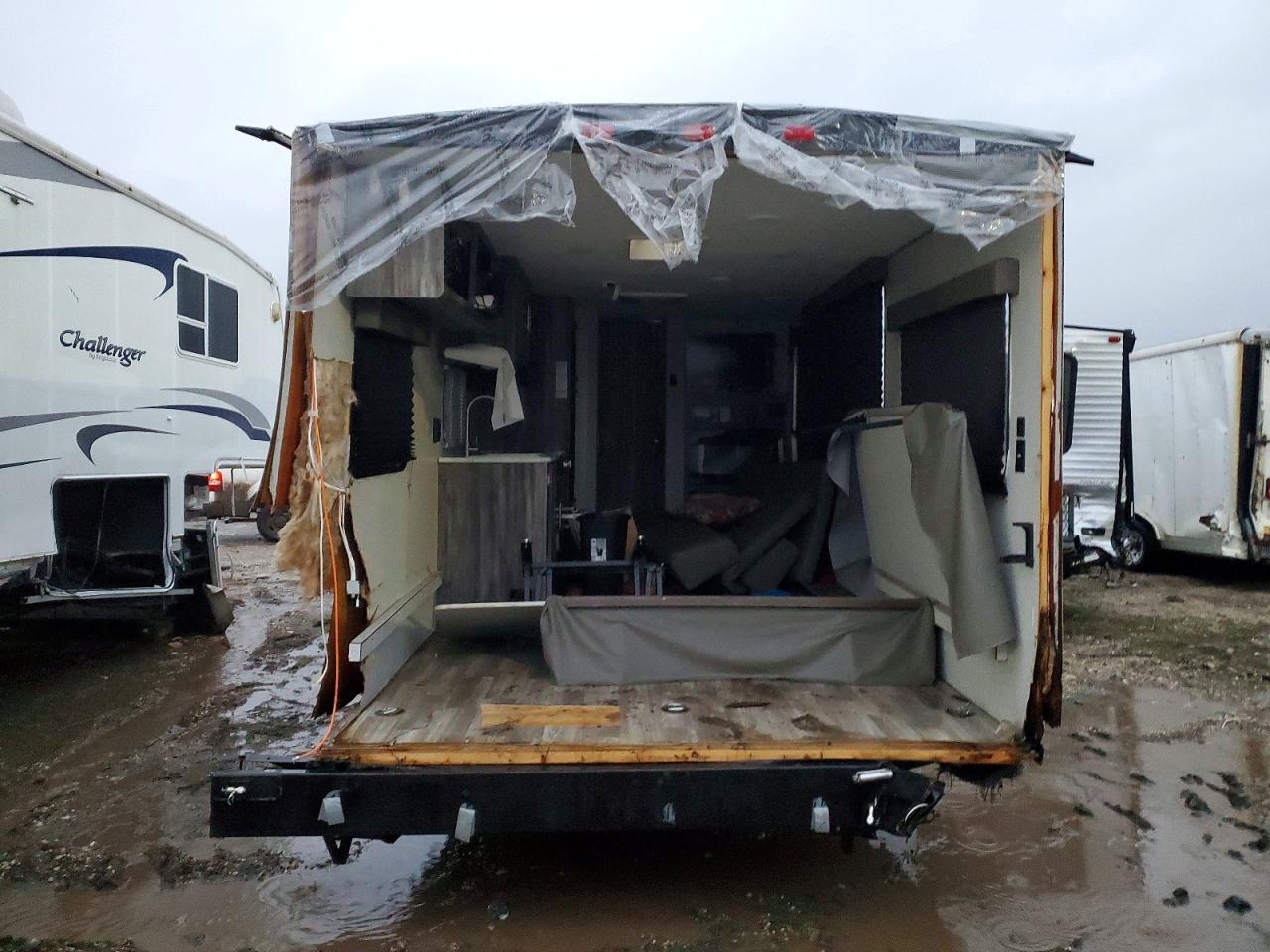 Fleetwood Trailer