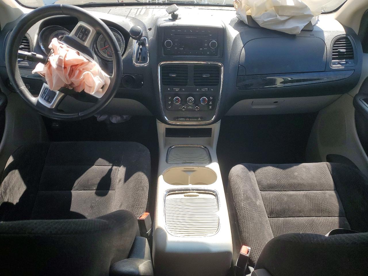 Dodge Caravan Sxt