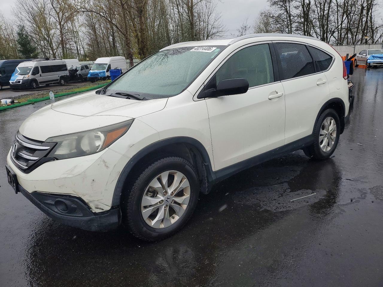 Salvage Honda Crv Image