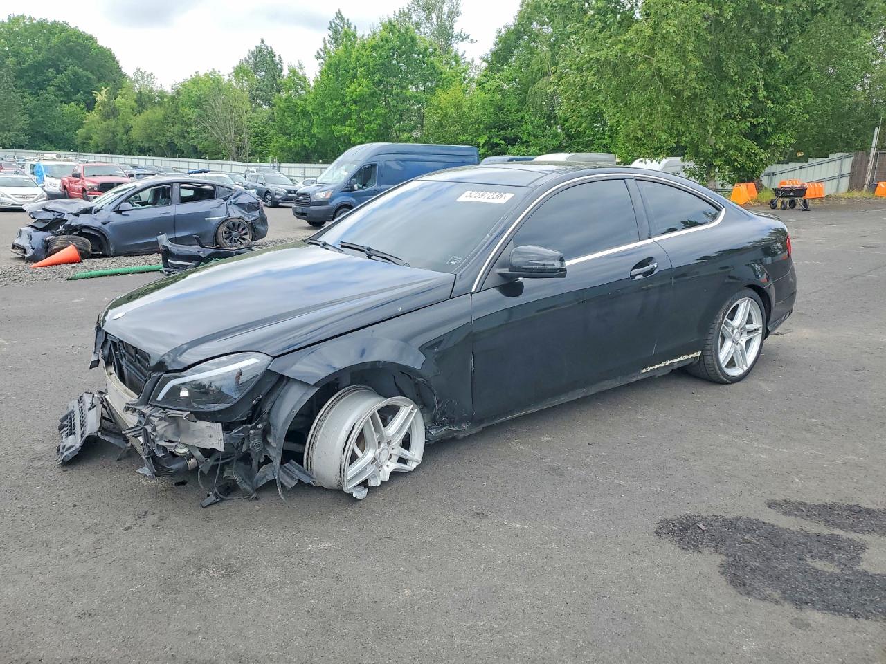 Salvage Mercedes-Benz C-Class Image