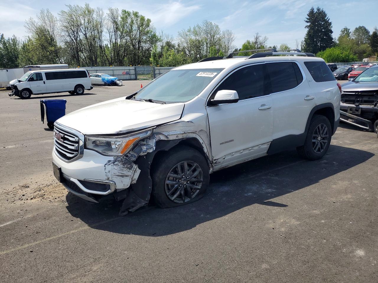 Salvage GMC Acadia Image