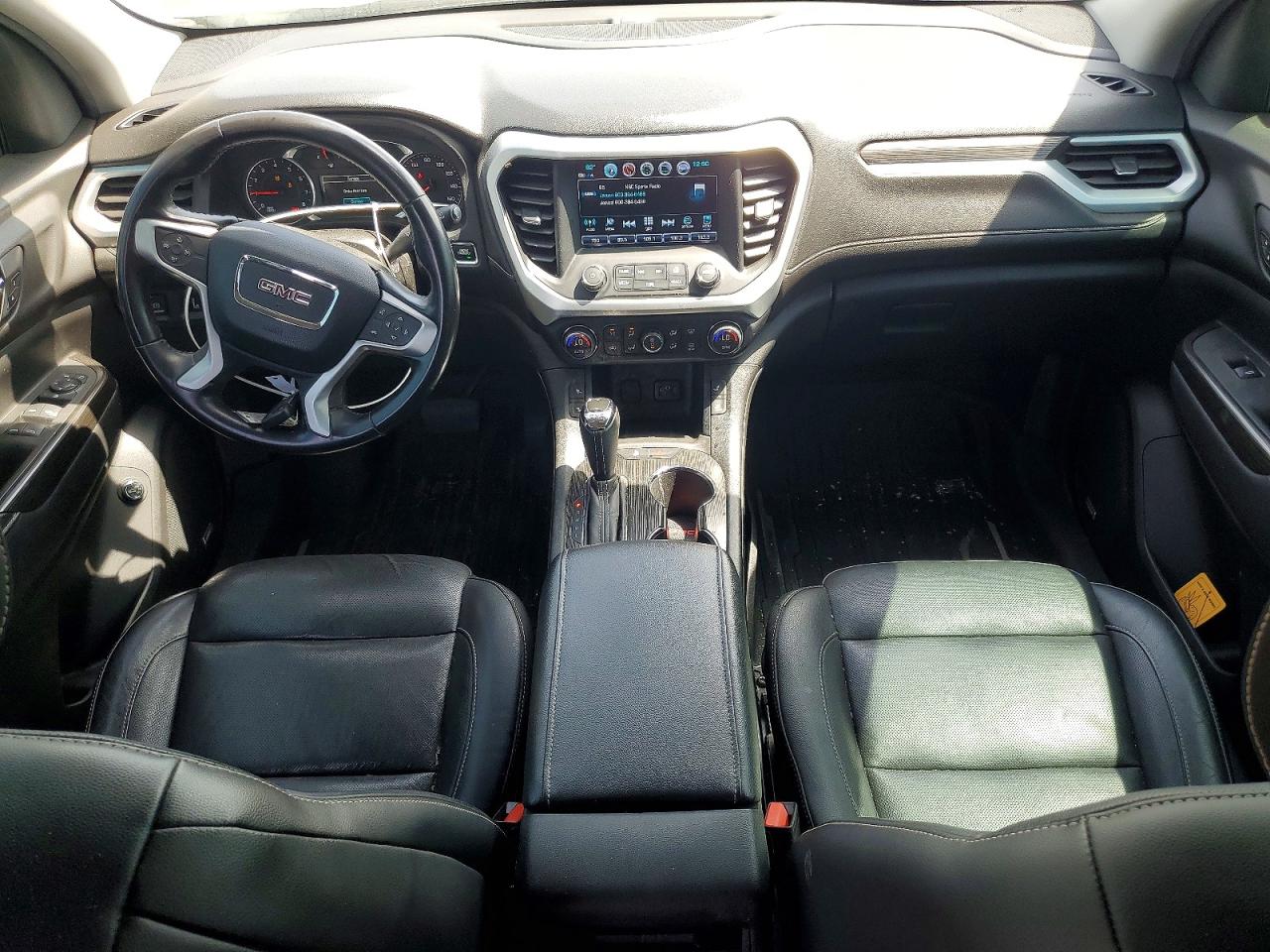 GMC Acadia Slt-1
