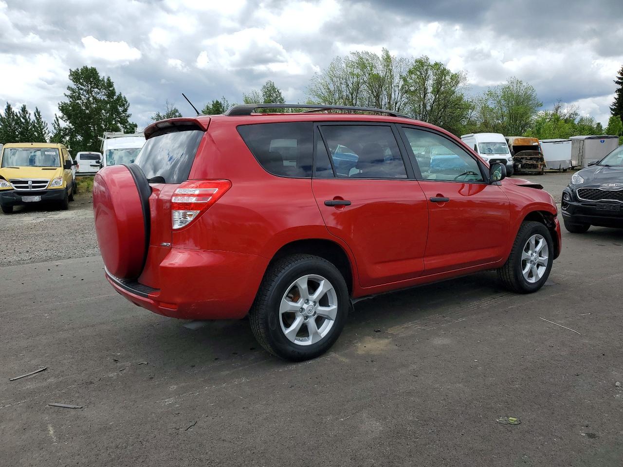 Toyota RAV4 Base