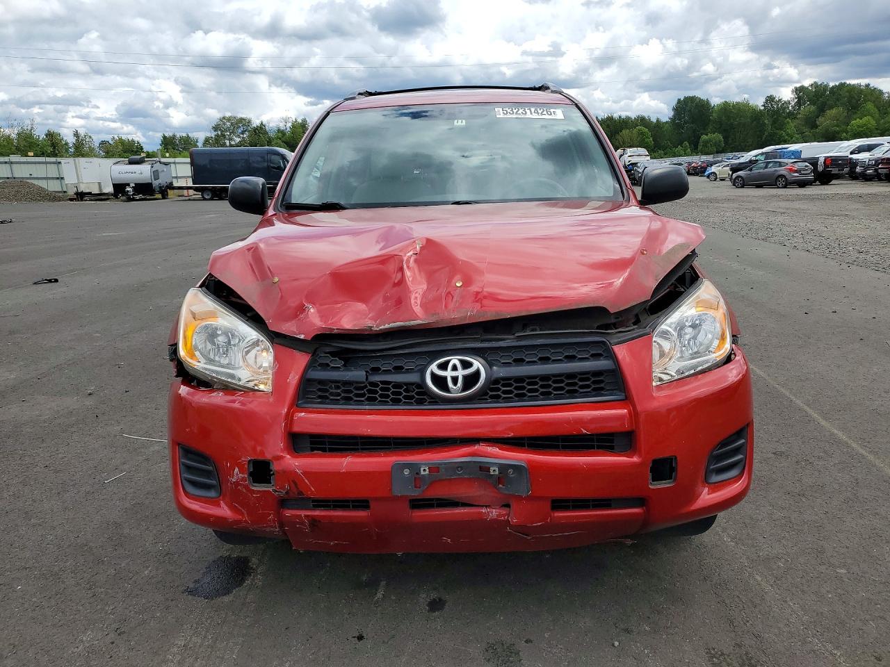 Toyota RAV4 Base