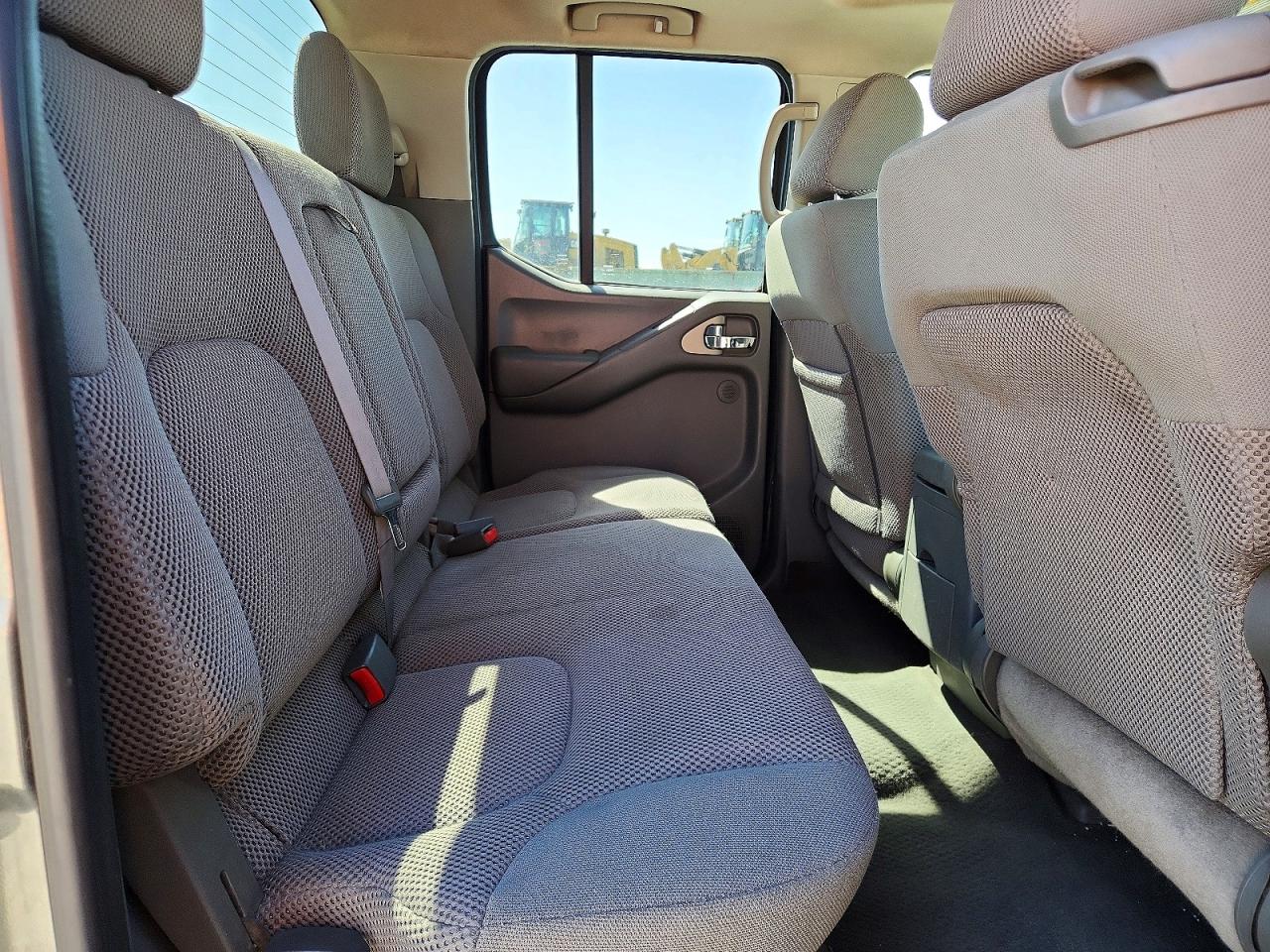 Nissan Frontier Se