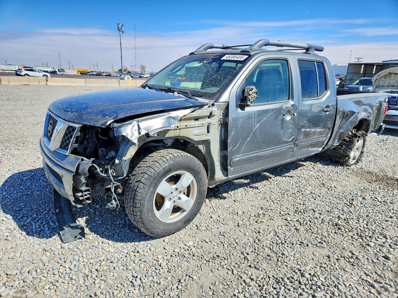 Salvage Nissan Frontier Image