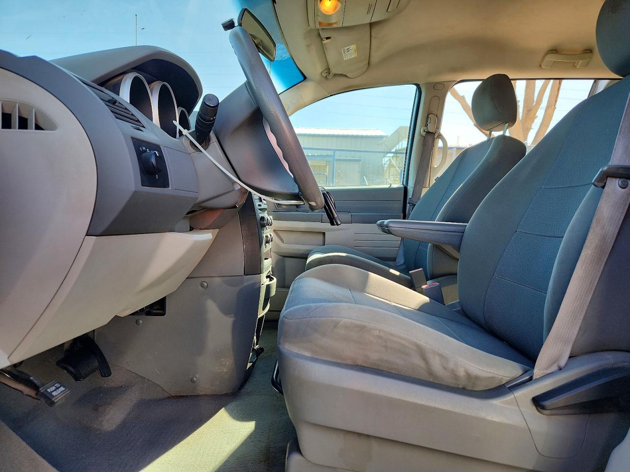 Dodge Caravan Se