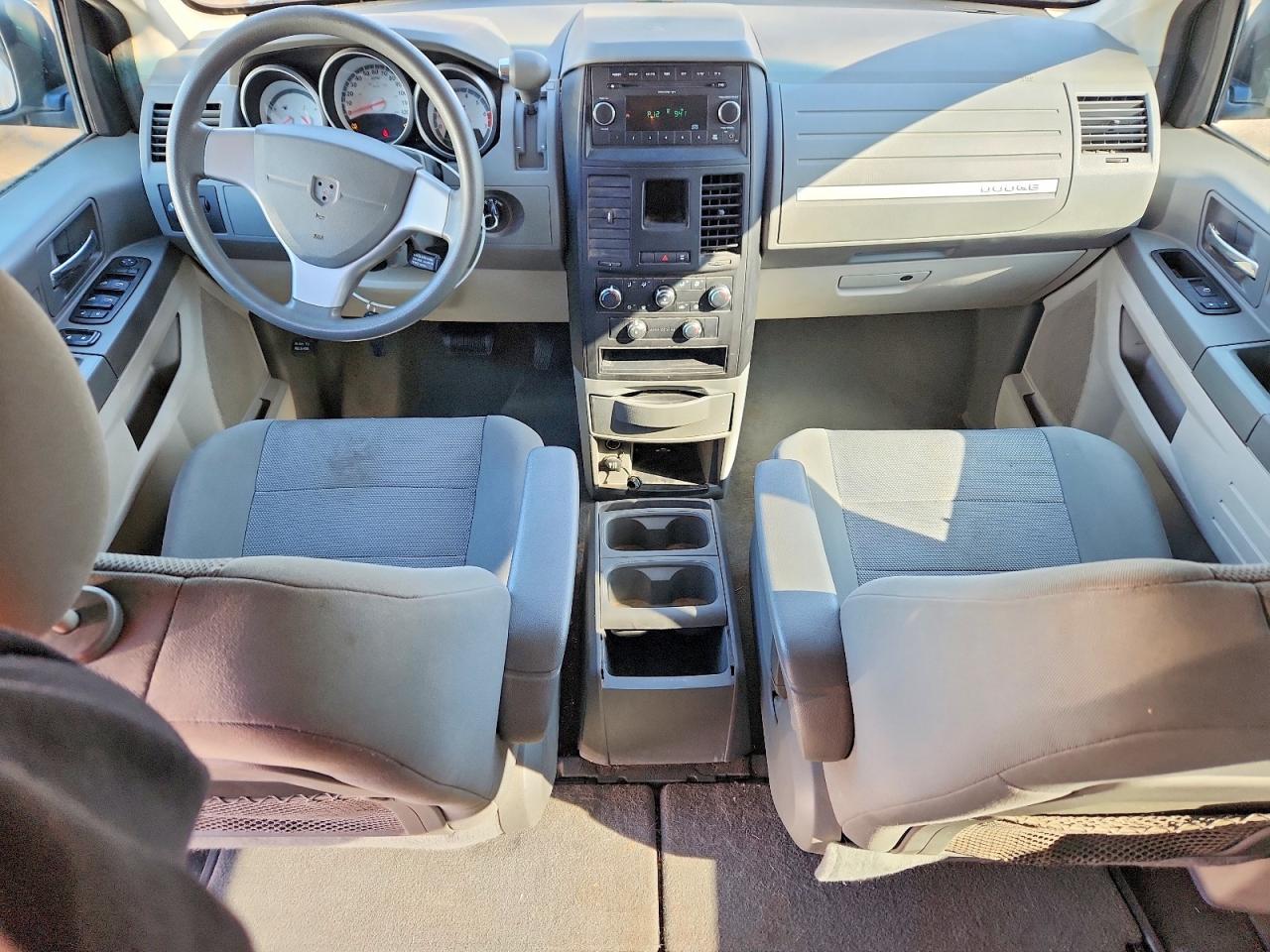 Dodge Caravan Se