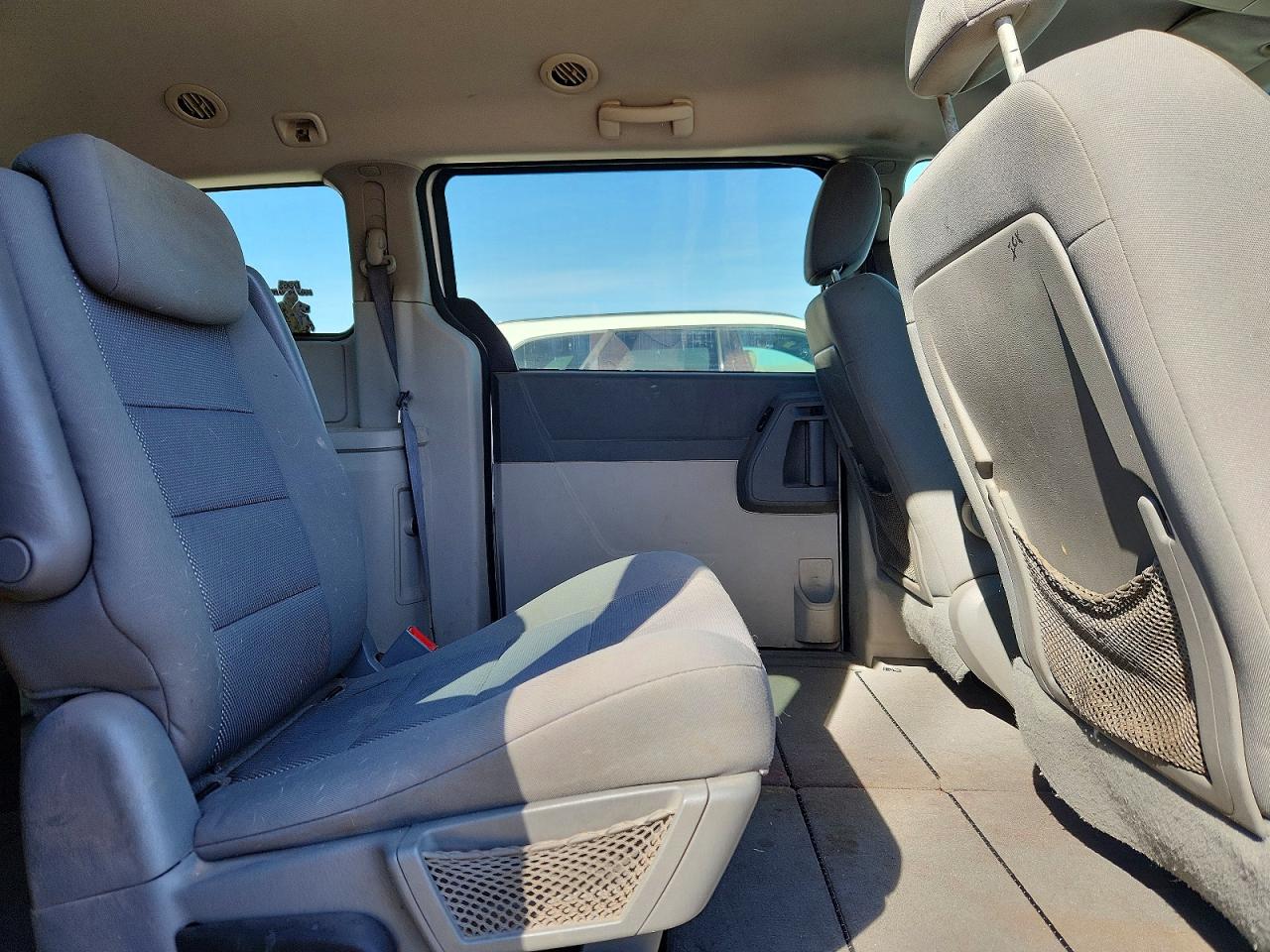 Dodge Caravan Se