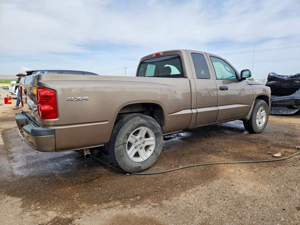 Dodge Dakota Sxt