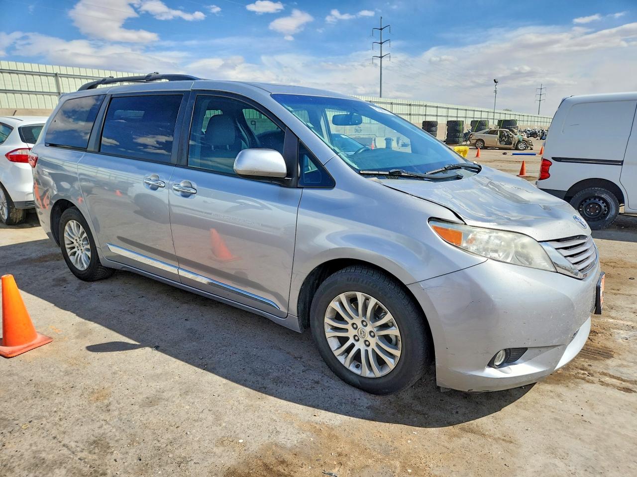 Toyota Sienna Xle Premium 8-passenger