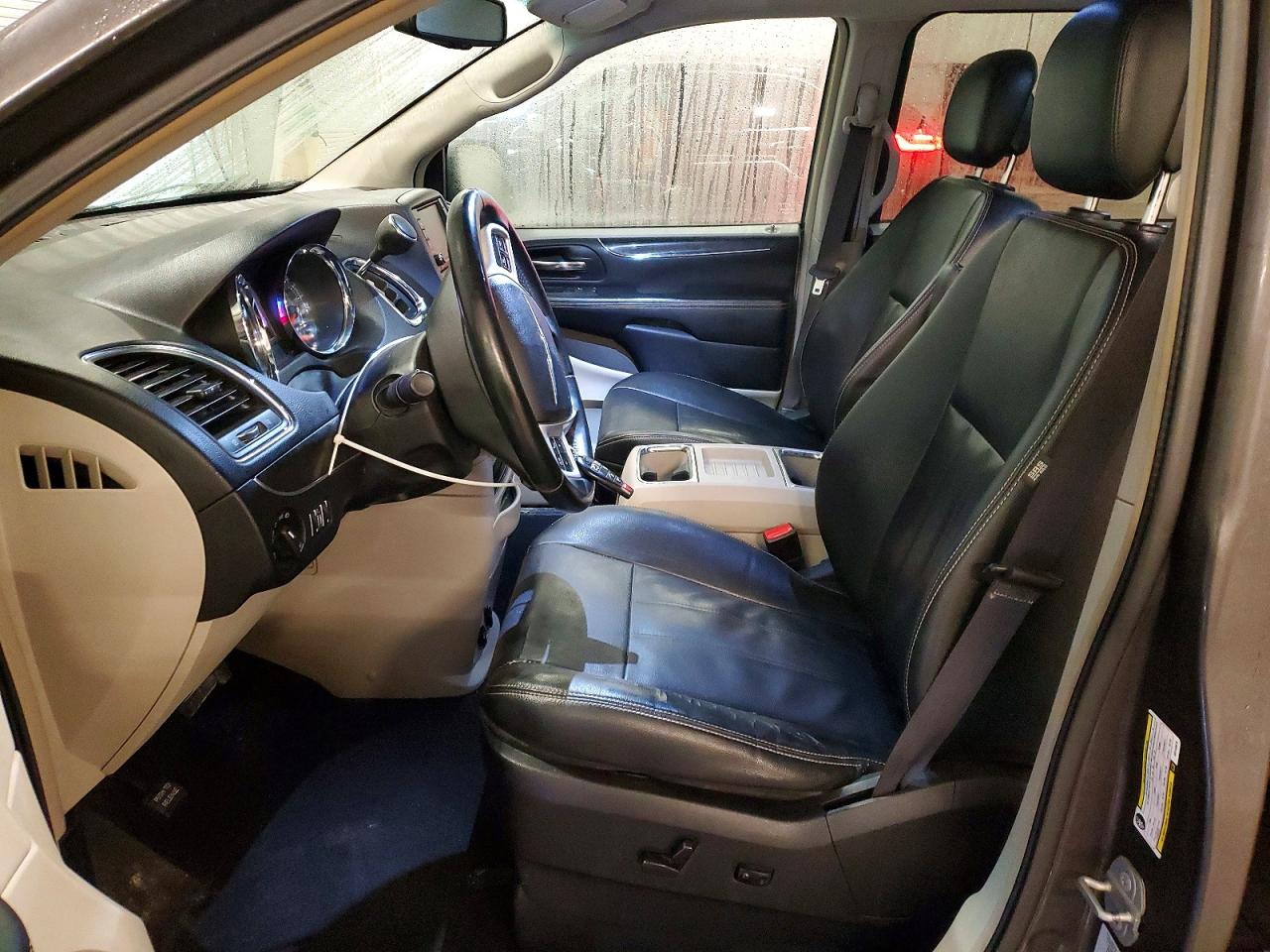 Chrysler Minivan Touring