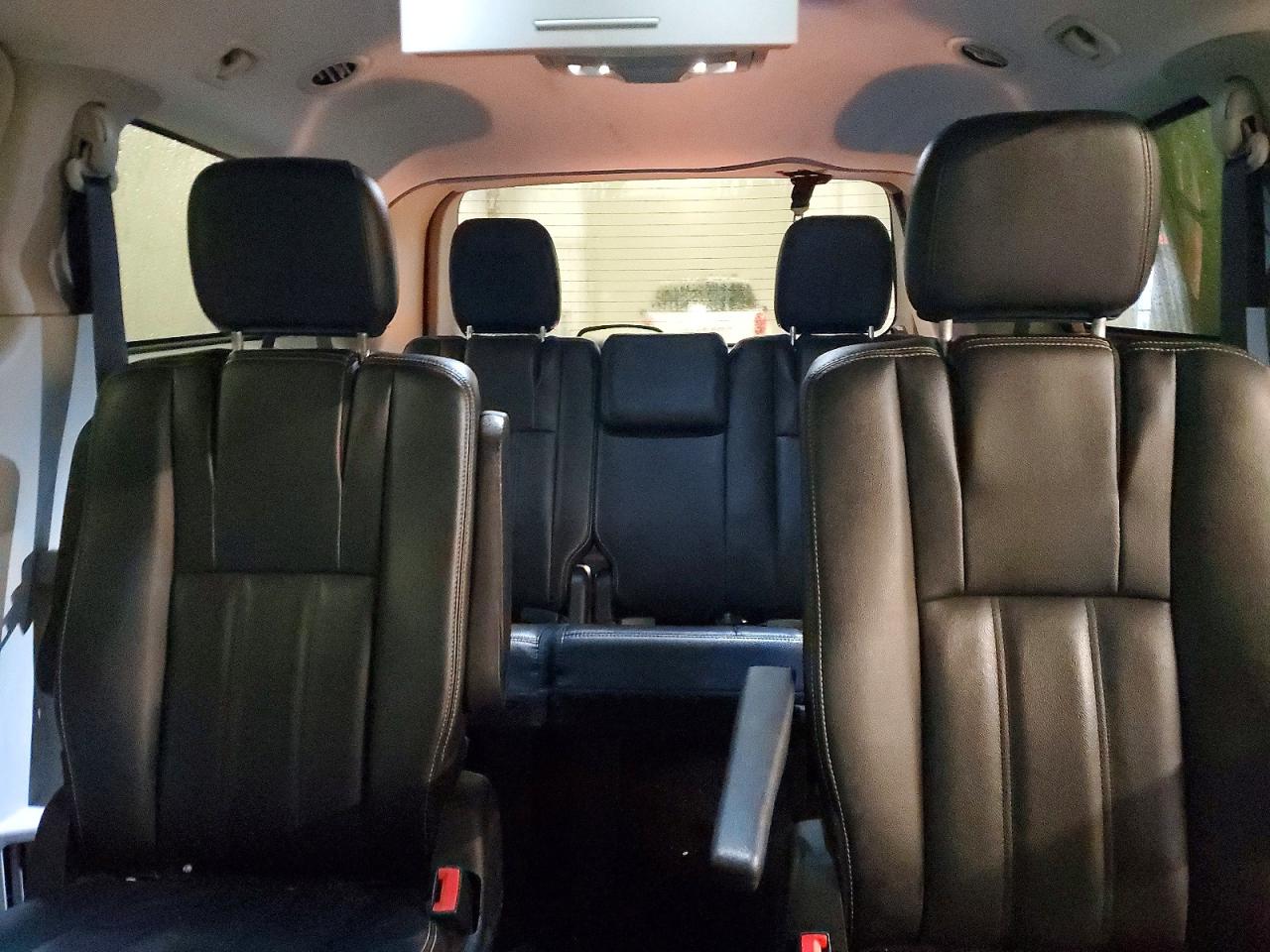 Chrysler Minivan Touring