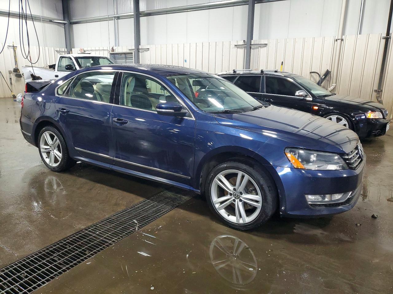 Volkswagen Passat Sel