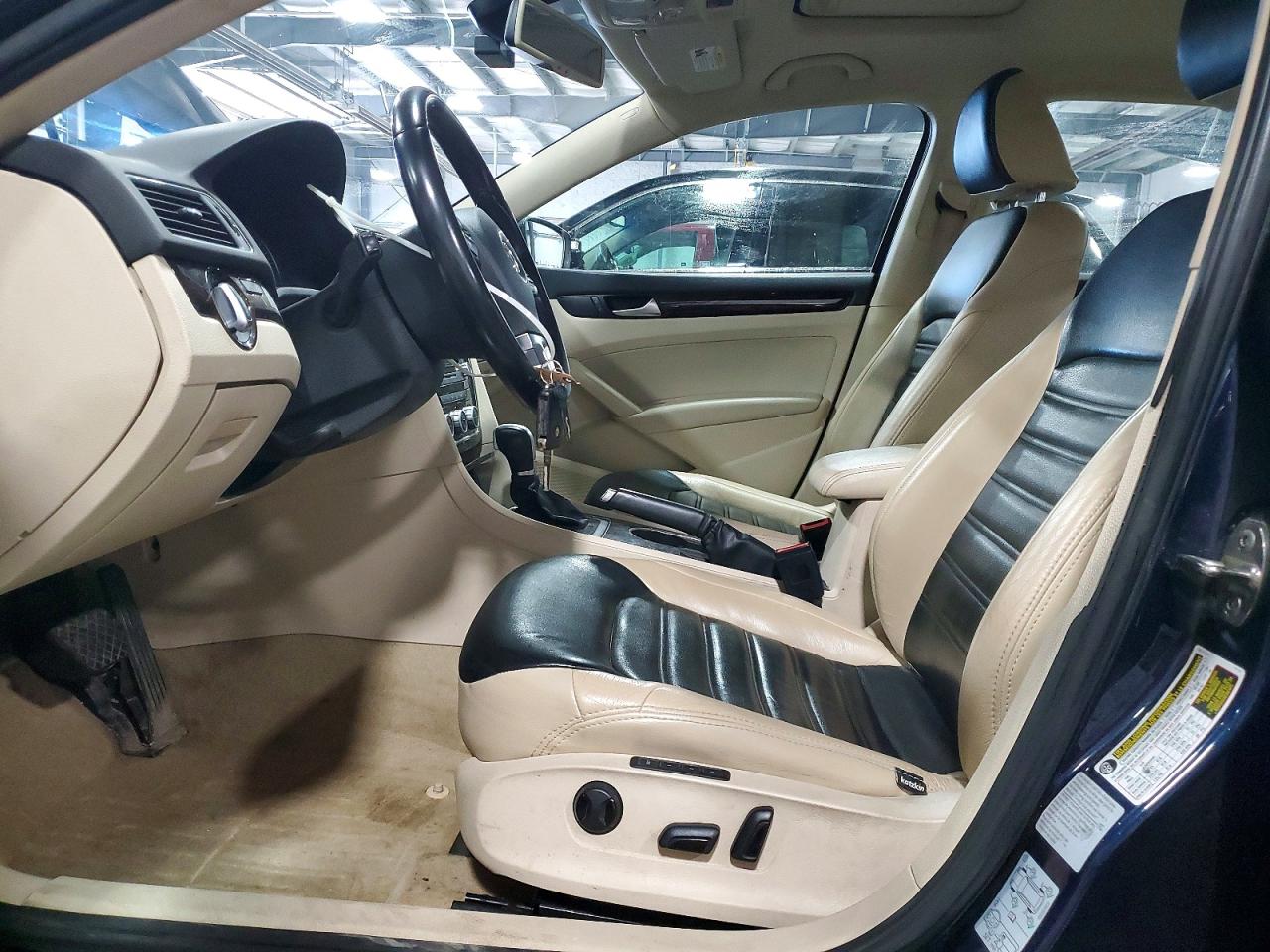 Volkswagen Passat Sel