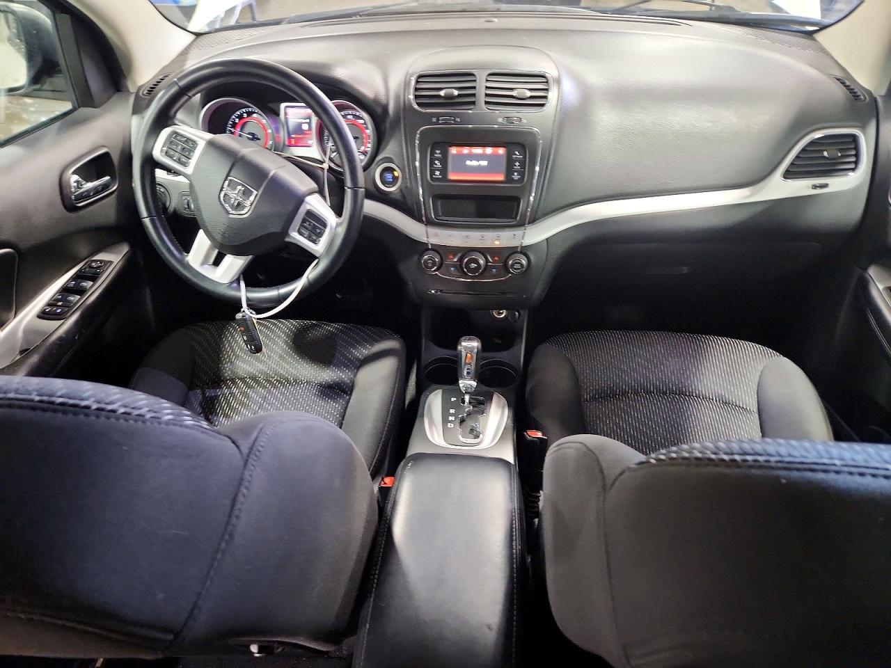 Dodge Journey Sxt
