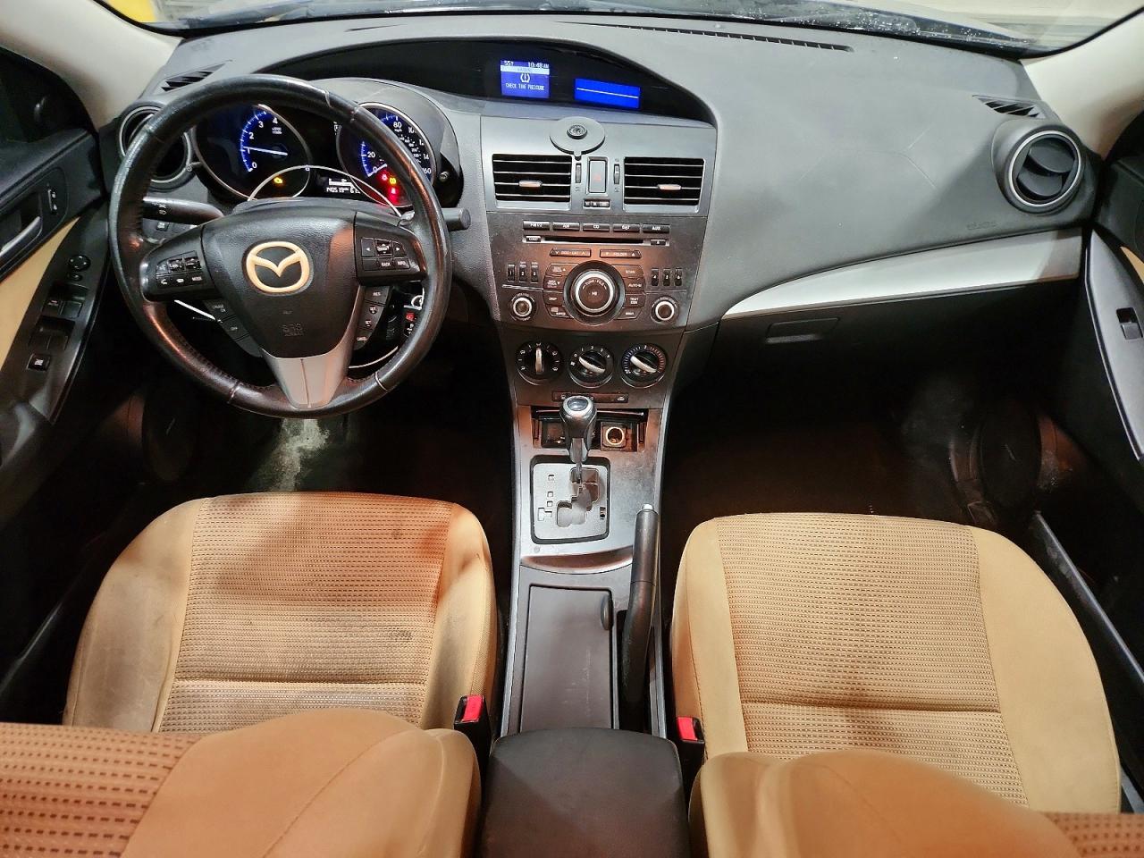 Mazda 3 I