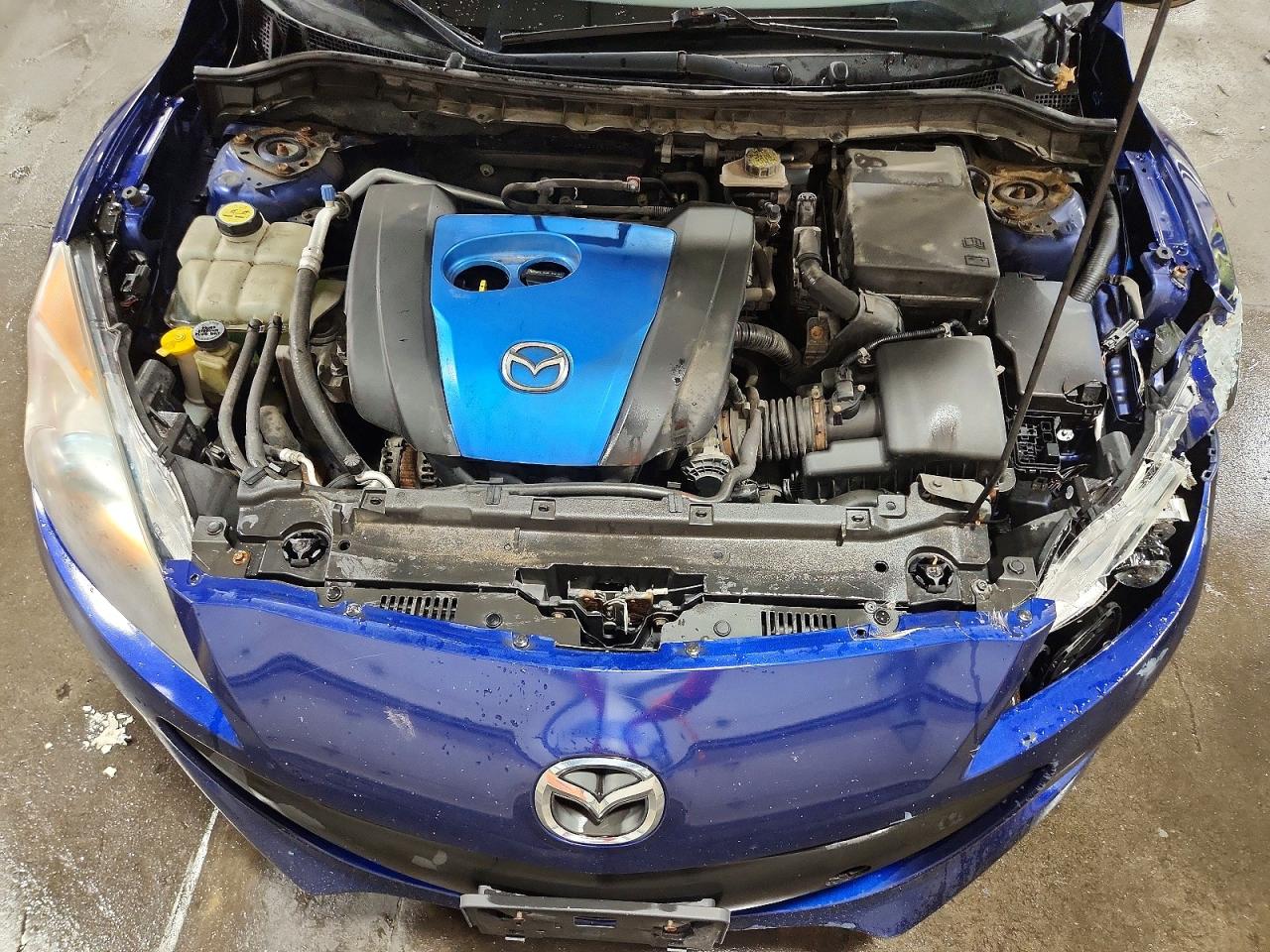 Mazda 3 I