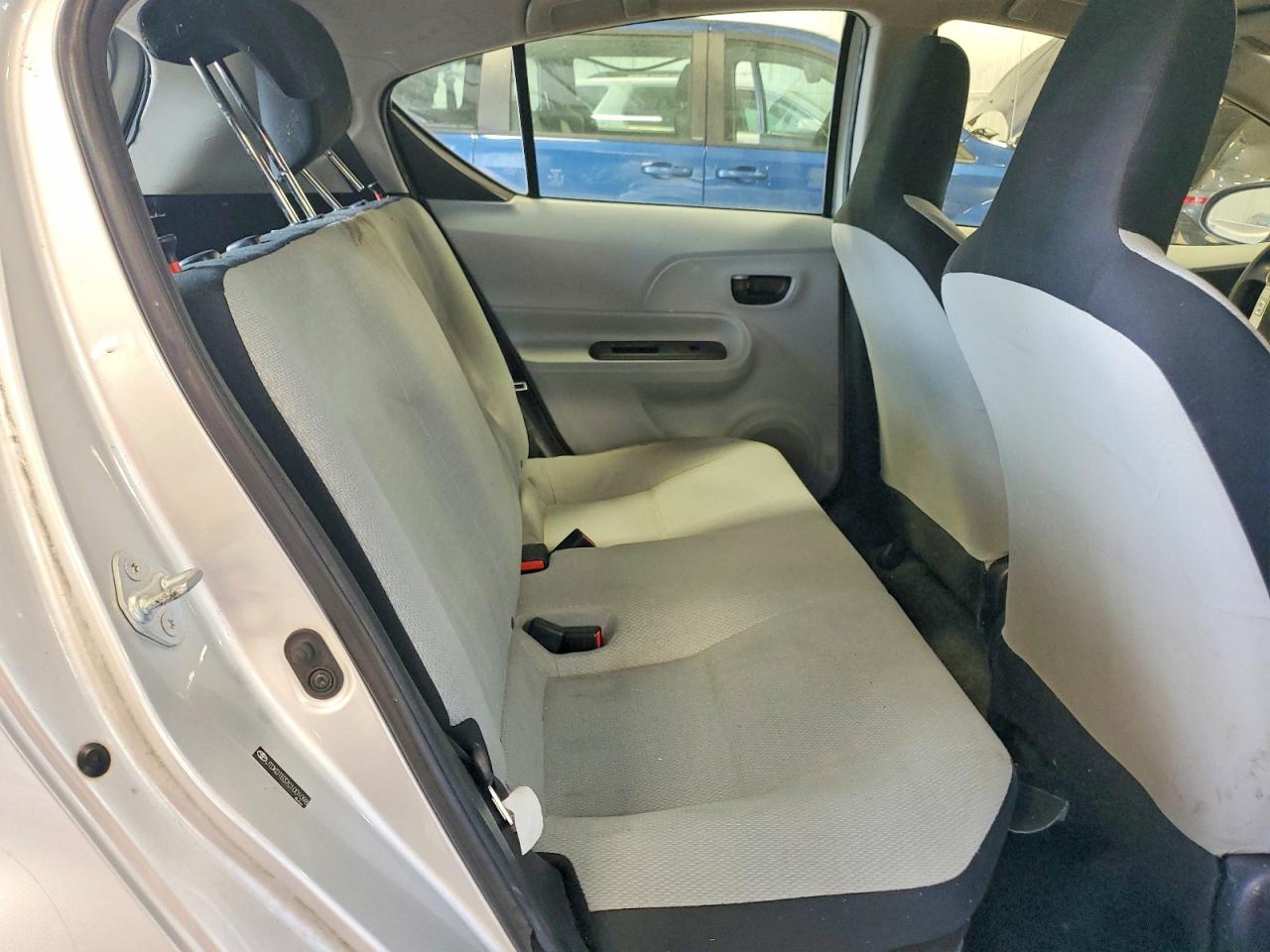 Toyota Prius c One