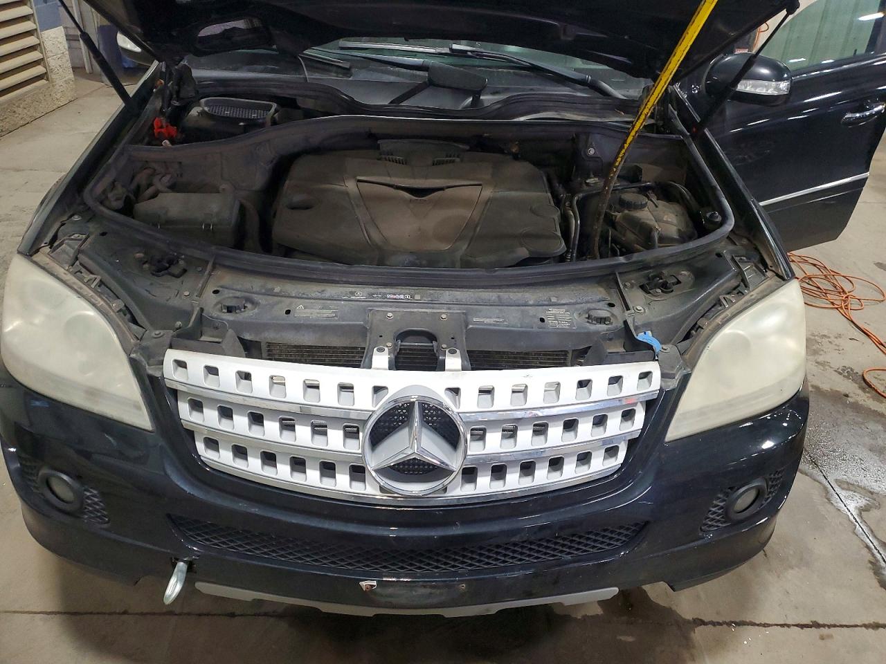 Mercedes-Benz M-Class 320 Cdi