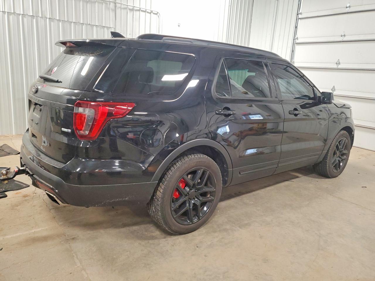 Ford Explorer Sport