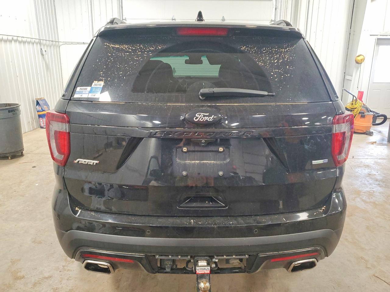 Ford Explorer Sport
