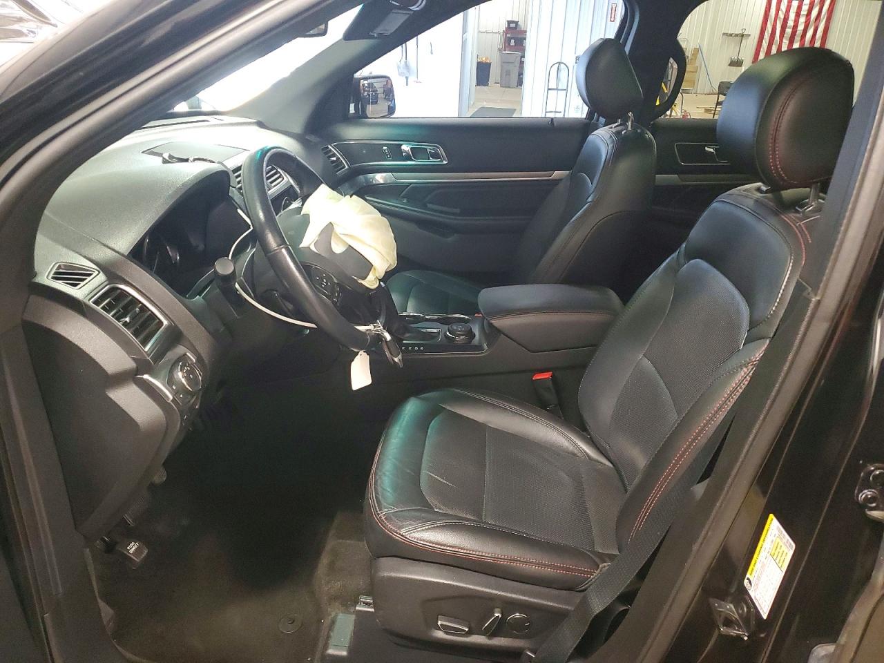 Ford Explorer Sport