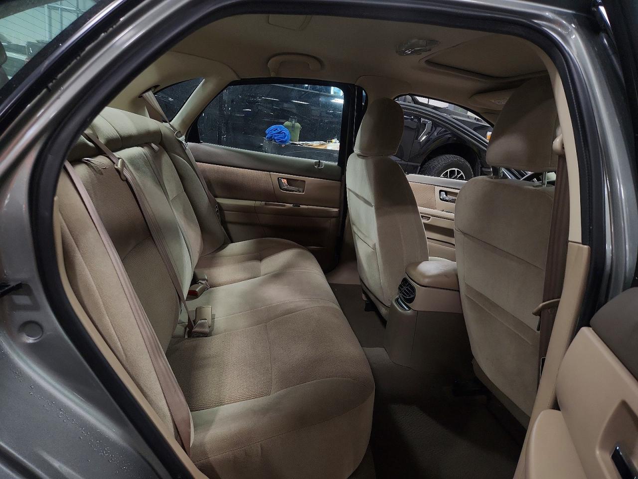 Ford Taurus Ses