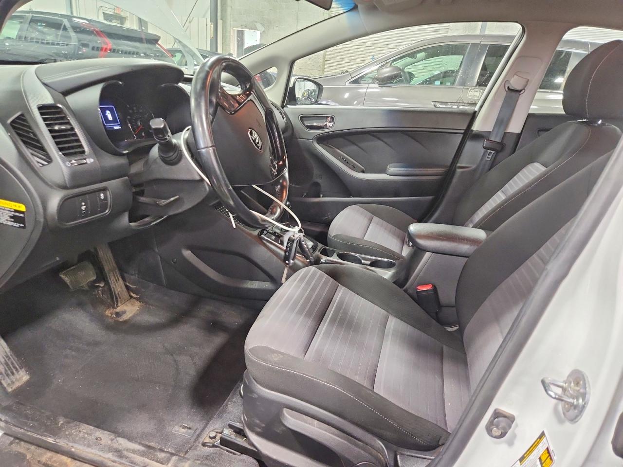 Kia Forte S