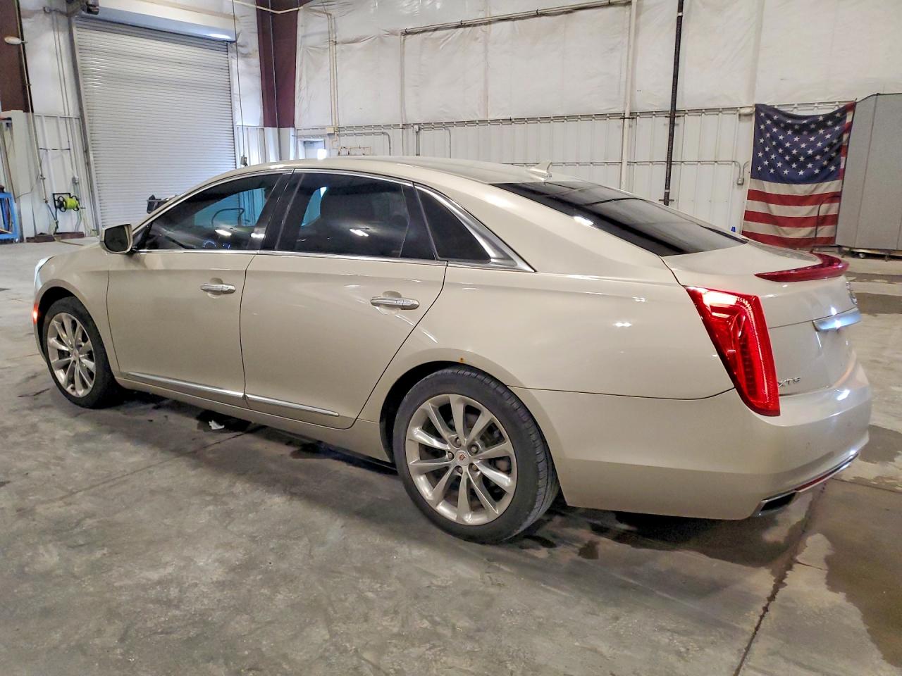 Cadillac XTS Luxury Collection