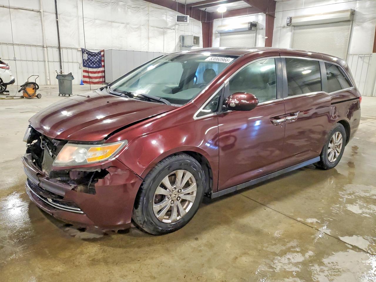 Salvage Honda Odyssey Image