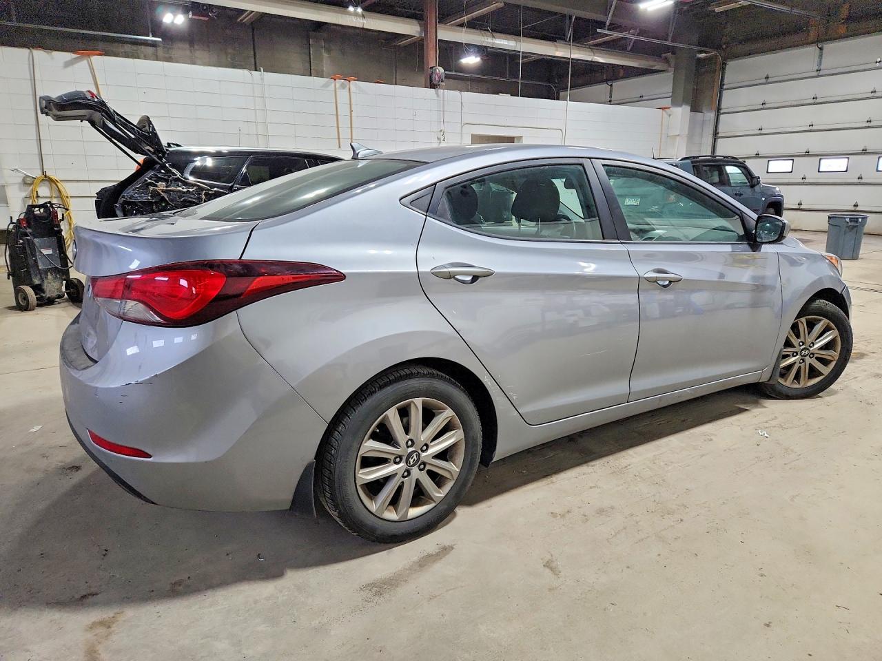 Hyundai ELANTRA Se