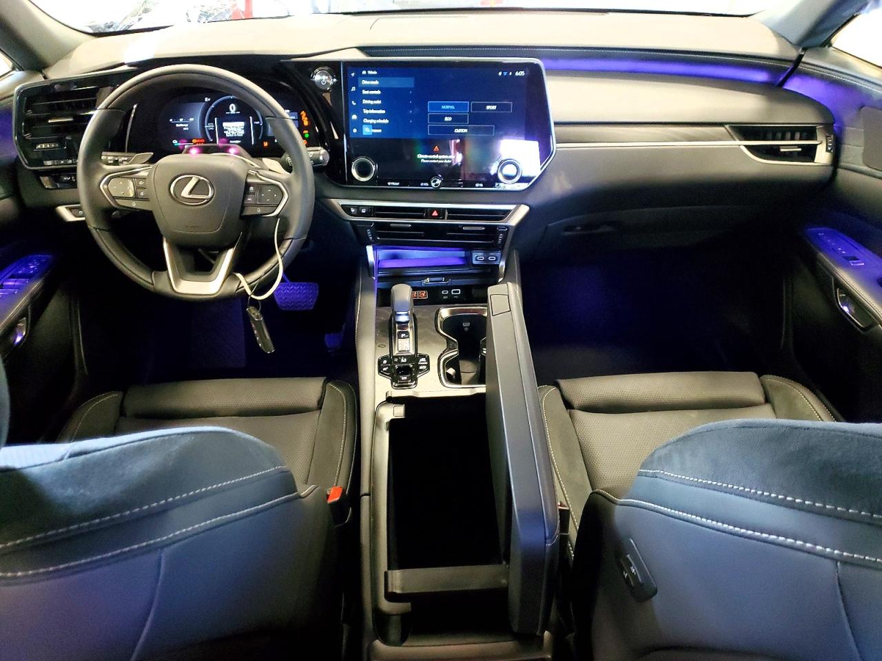 Lexus RX Luxury