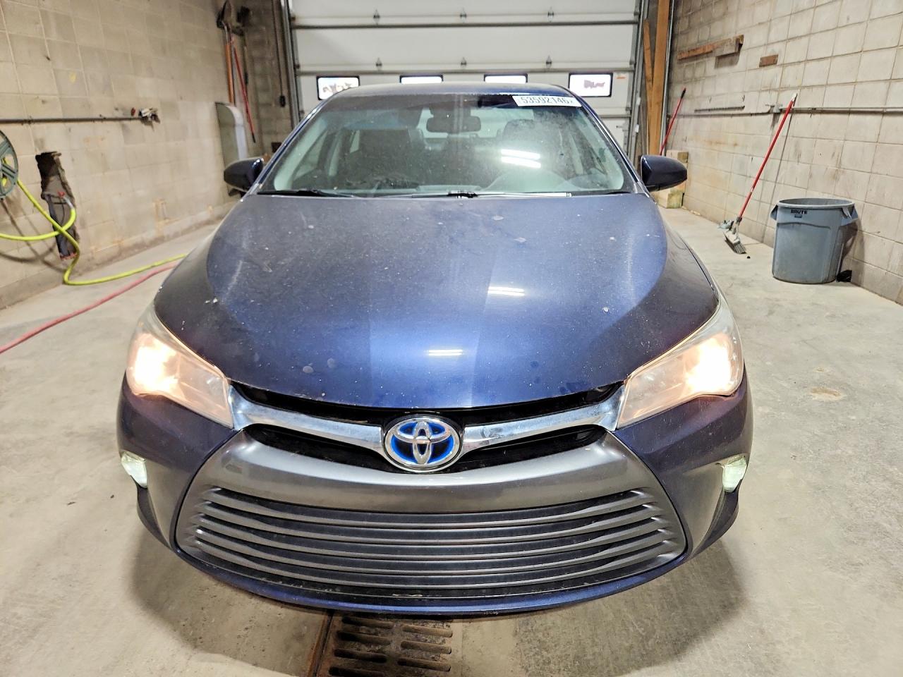 Toyota Camry Xle