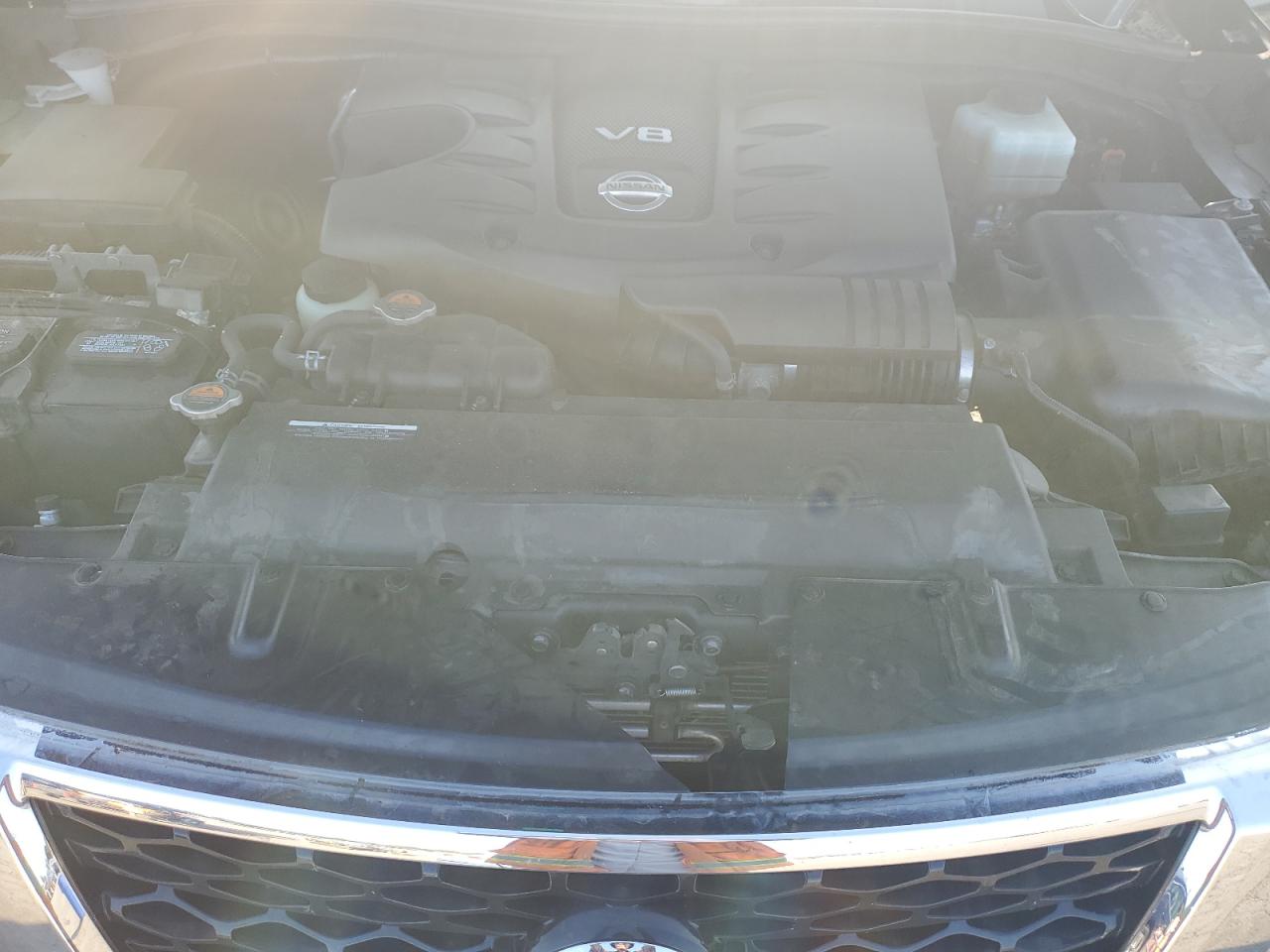 Nissan Armada Sv