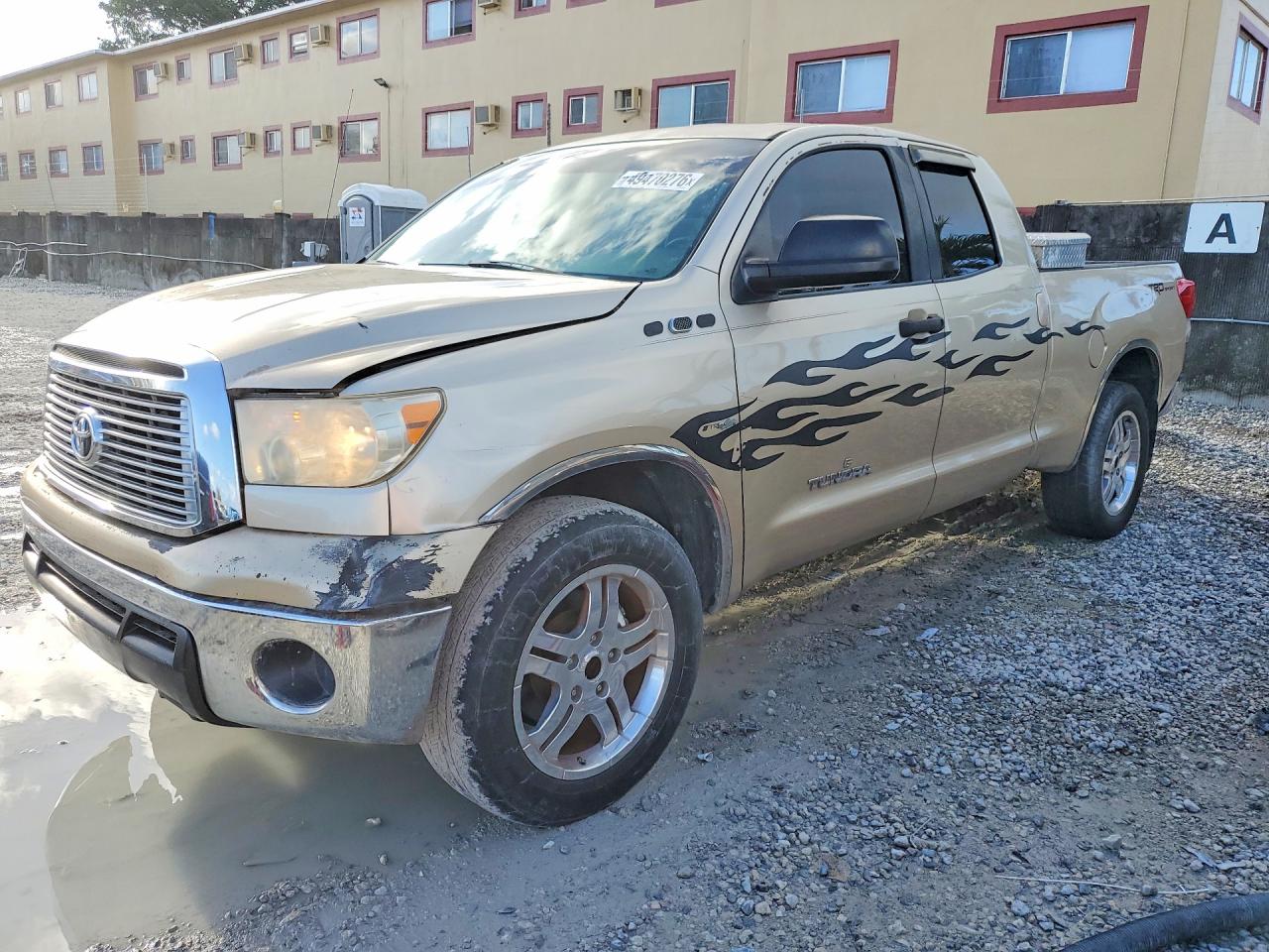 Salvage Toyota Tundra Image