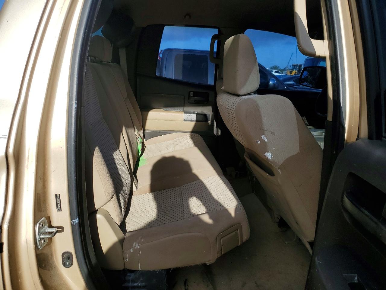 Toyota Tundra Double Cab Sr5