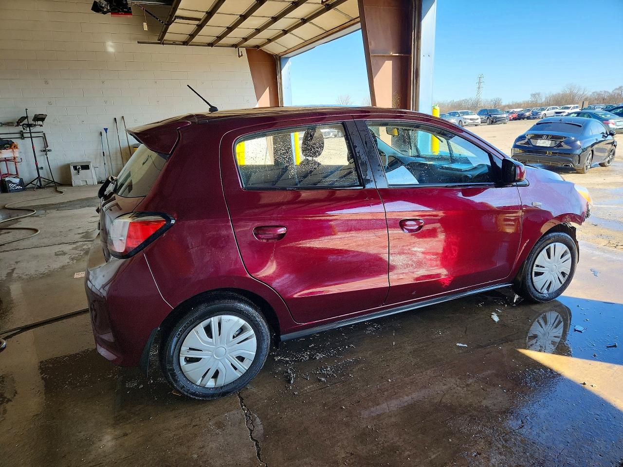 Mitsubishi Mirage Es