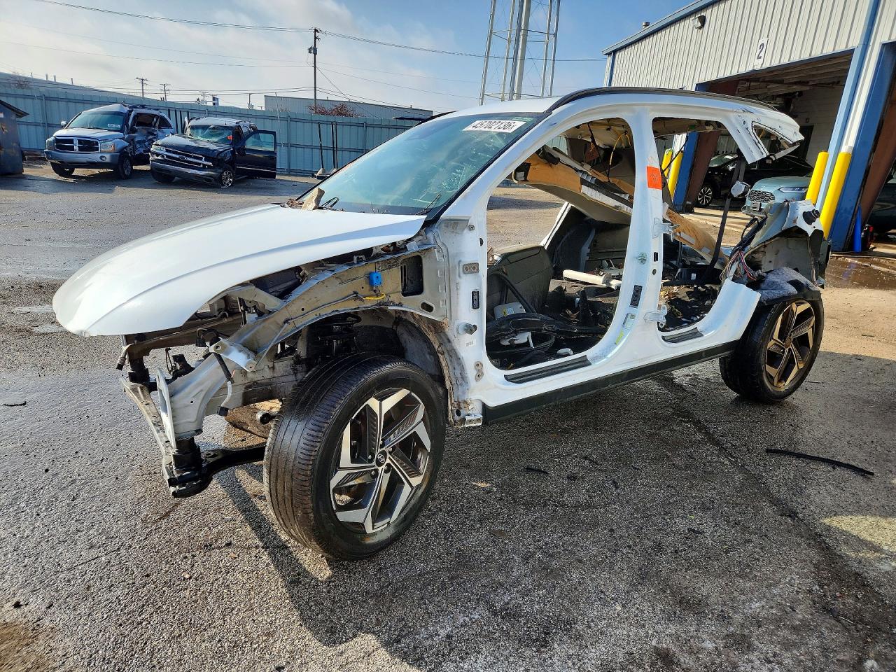 Salvage Hyundai TUCSON Image