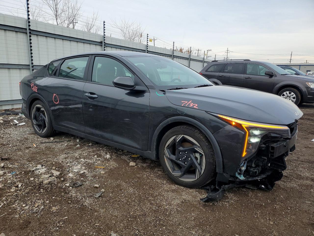 Kia K4 Ex