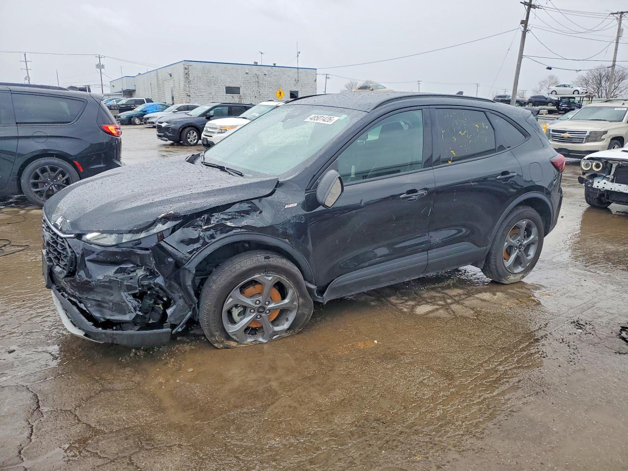 Salvage Ford Escape Image