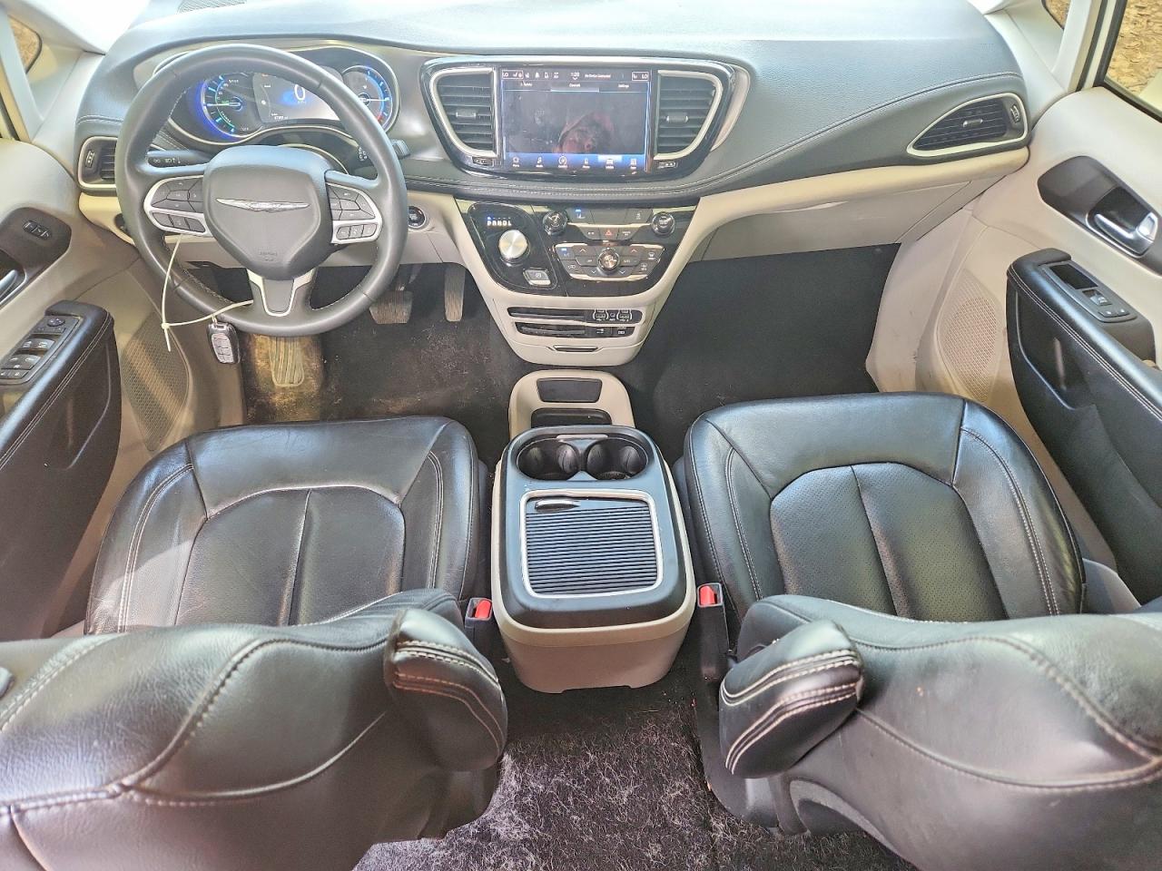 Chrysler Pacifica Hybrid Touring L