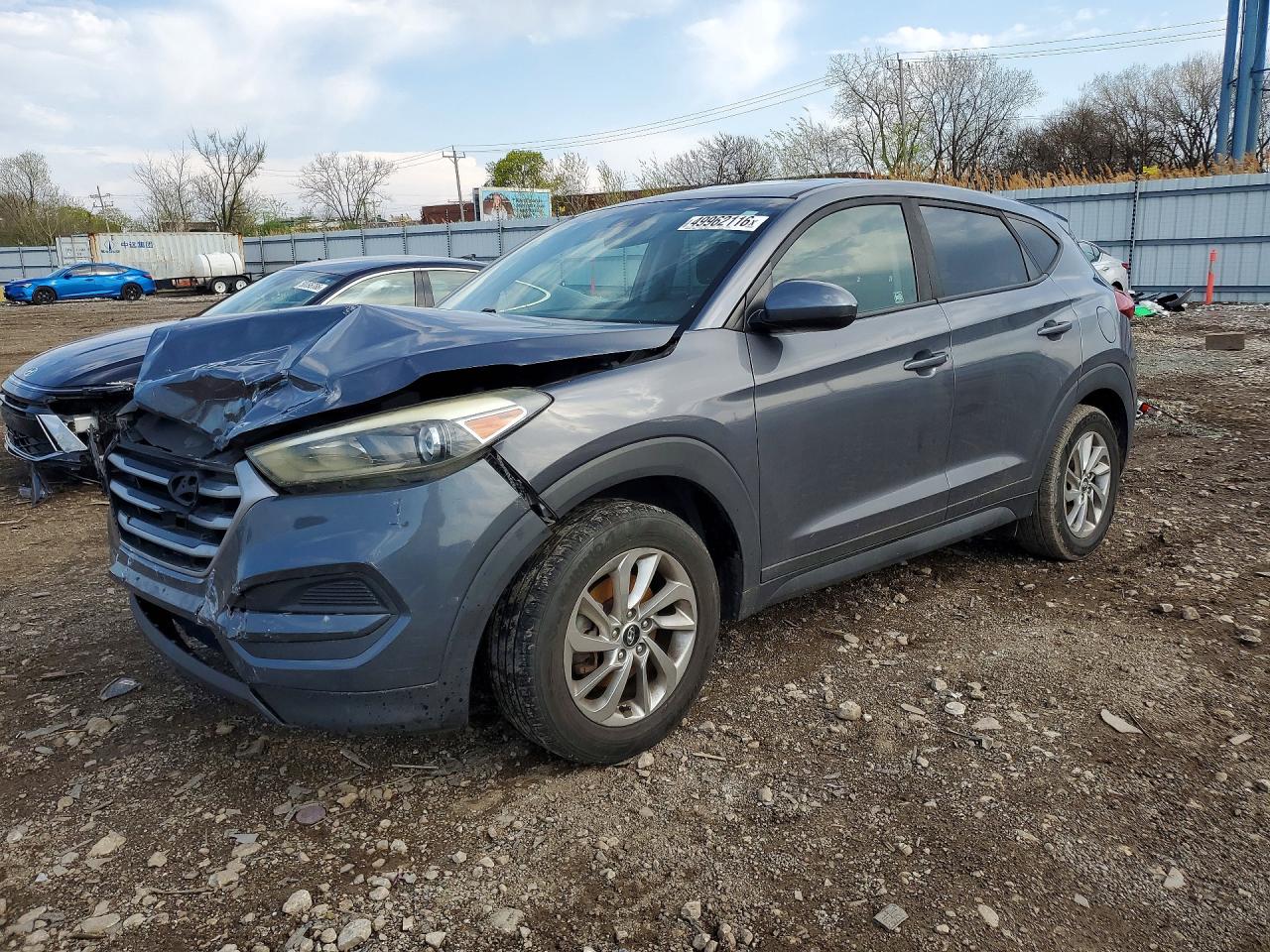 Salvage Hyundai TUCSON Image