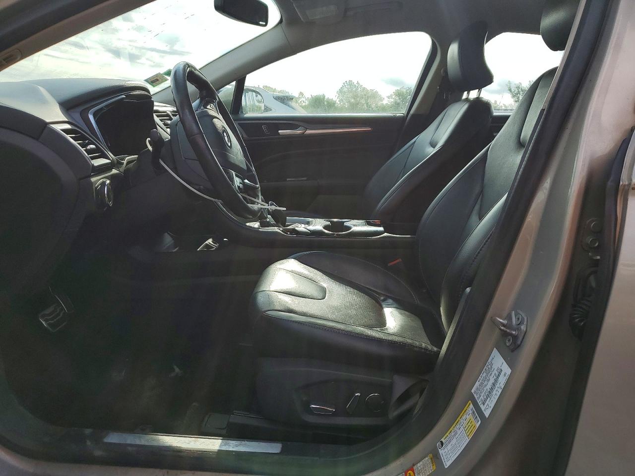 Ford Fusion Titanium