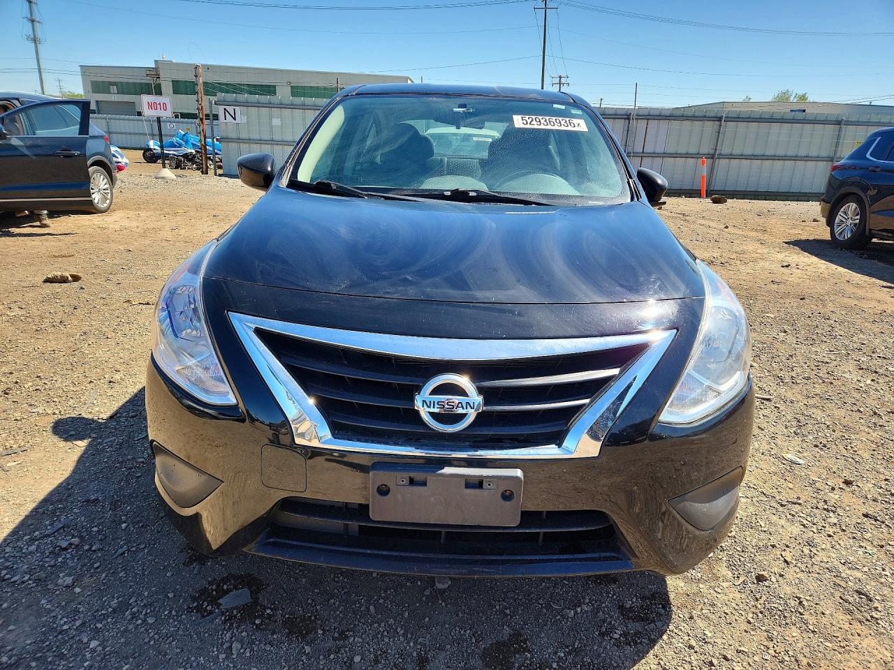 Nissan Versa Sv