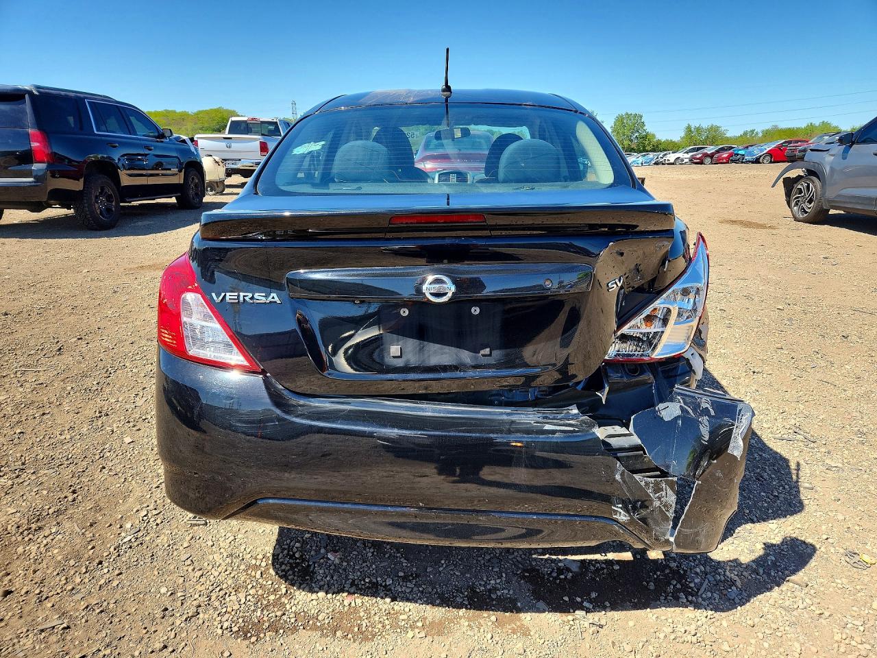Nissan Versa Sv